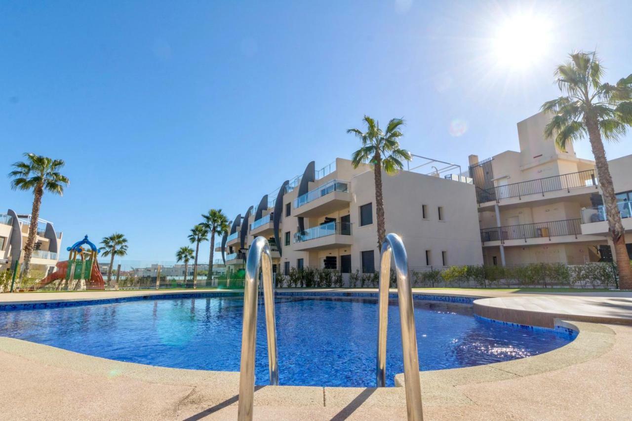 Playa Elisa Bay - Mil Palmeras Pilar de la Horadada Ngoại thất bức ảnh